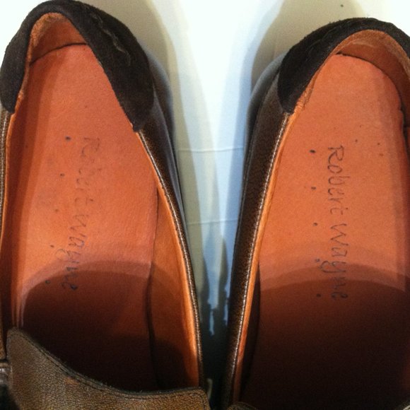 ROBERT WAYNE MENS  BROWN SLIP-ON DRESS SHOES SIZE: 10M